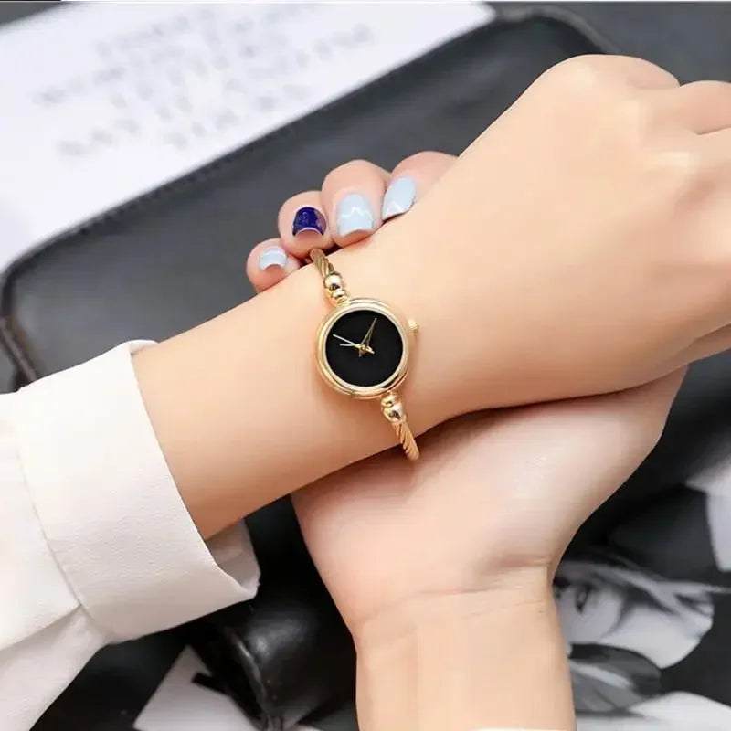 Elegant Minimalist Women's Watch