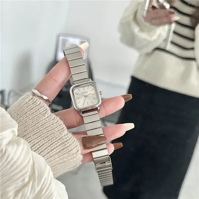 Elegant Quartz Square Watch