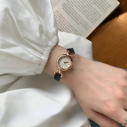 Elegant Leather Wristwatch