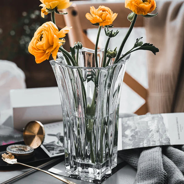 Elegant Crystal Vase for Every Room